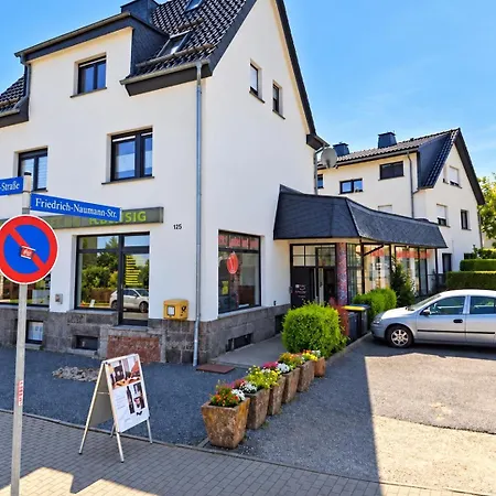 Cosmic Living Bright With Terrace, Self Check-in & Free Parking Gasthuis Zwickau